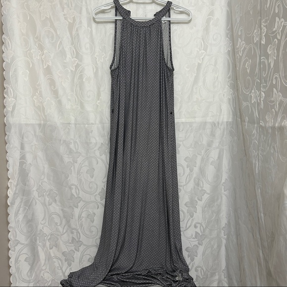 Old Navy Black and White Sleeveless Cotton Blend Maxi Dress - Picture 7 of 11